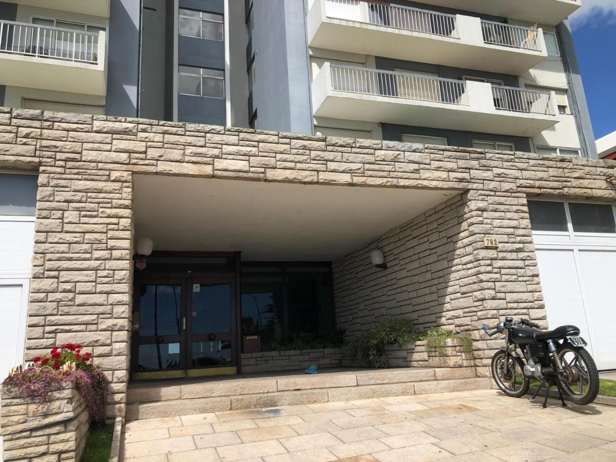 Apartamento Departamento Zona Varese Piso 12 *