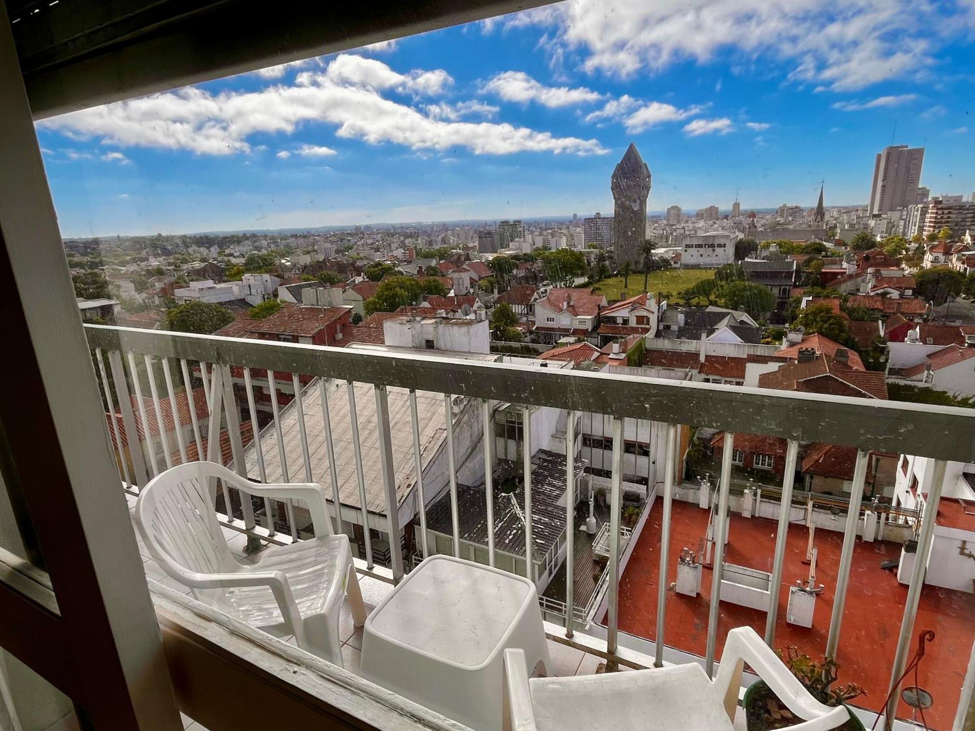 Departamento Zona Varese Piso 12 Apartamento *