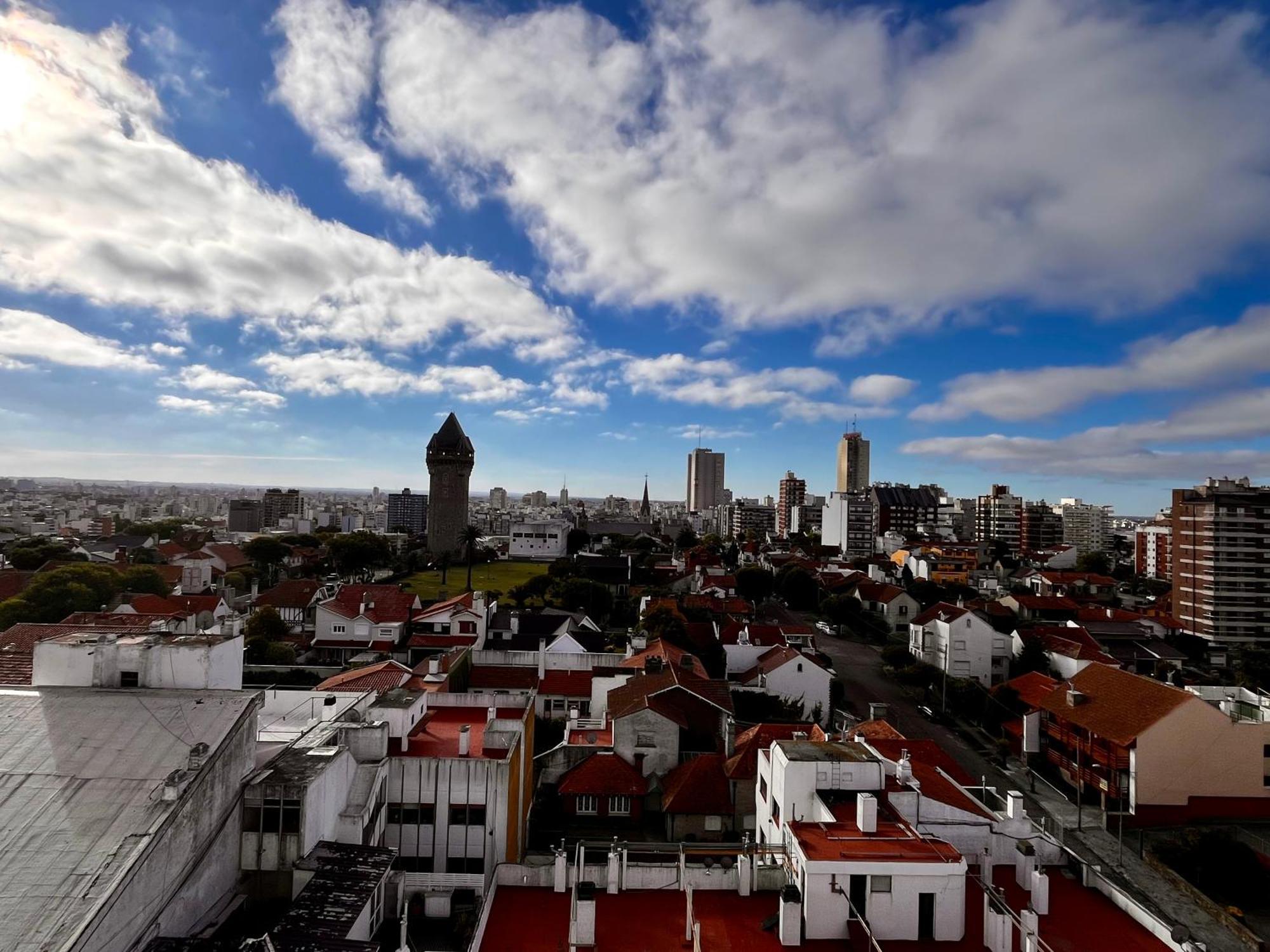 Apartamento Departamento Zona Varese Piso 12 *